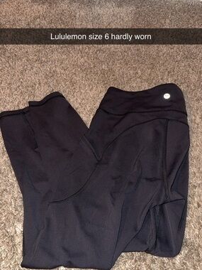 lululemon athletica l Black Leggings - Size 6